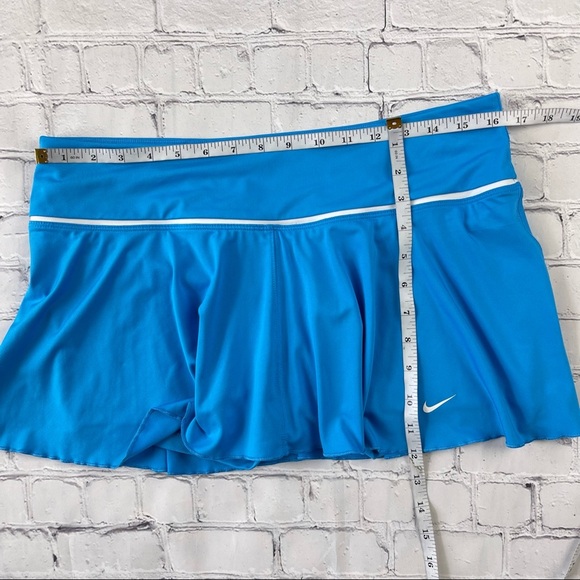 Nike Woman’s Dri Fit Blue with white stripe Tennis Skort size L - Picture 11 of 11